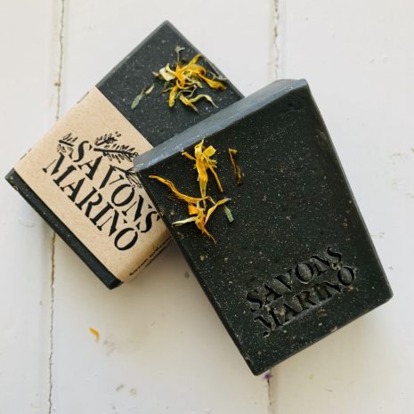 peau-acneique peau-acneique